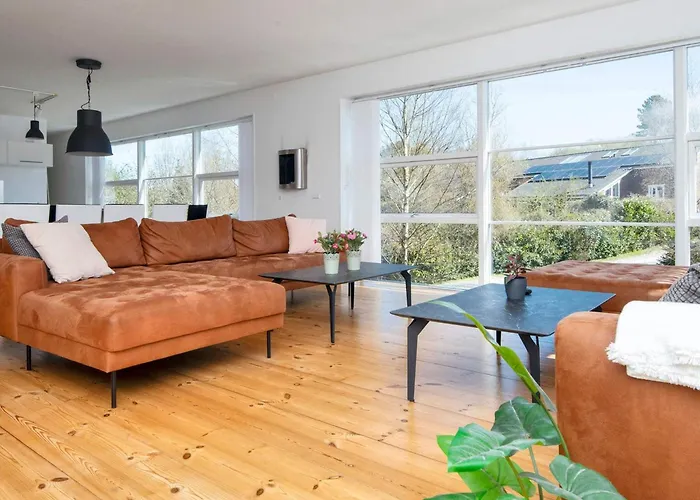 16 Person In Ebeltoft-by Traum בית נופש אבלטופט